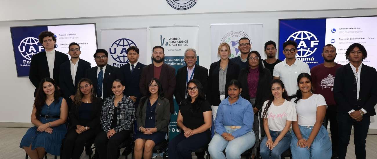 UAF Refuerza Capacitación Técnica en Materia de Seguridad y Control de Armas · Noticias · UAF