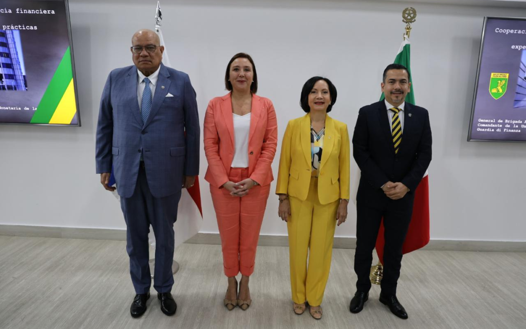 Autoridades panameñas fortalecen capacidades investigativas durante jornada organizada por la UAF y Embajada de Italia
